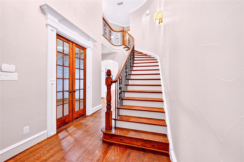 Mcmillan Heights - Residential