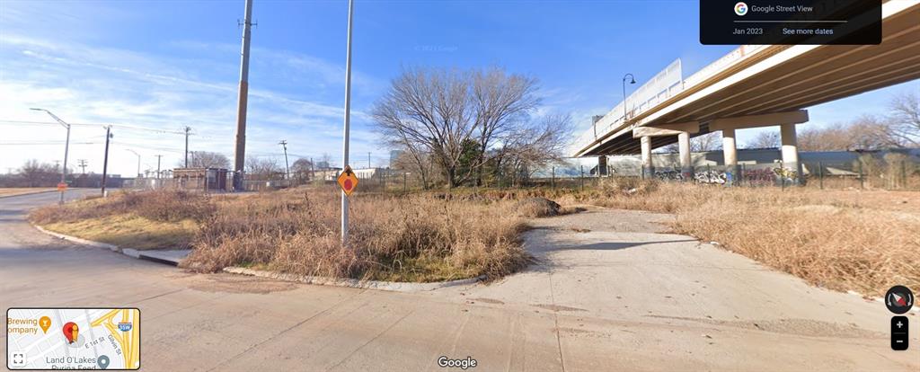 Located near downtown Fort Worth, quick access to Interstates 30 and 35 and close distance to Hwy 820.   Nice industrial location.