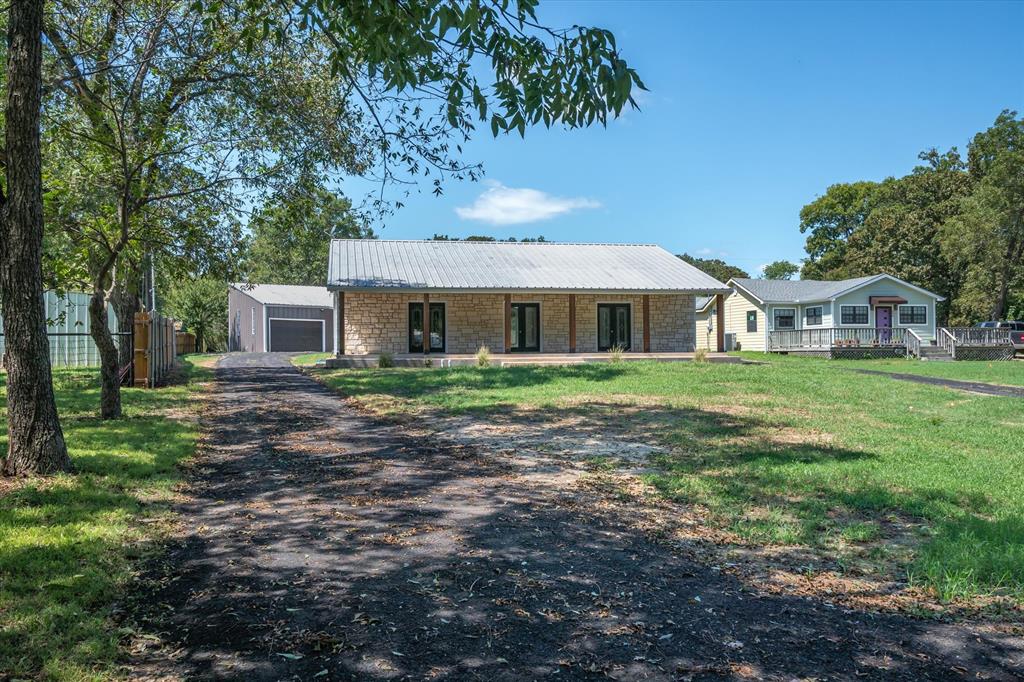 Whispering Oaks - Residential