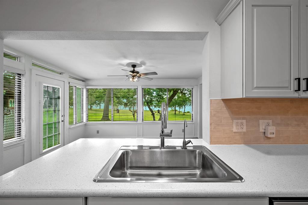 Glen Eden North Lake - Residential