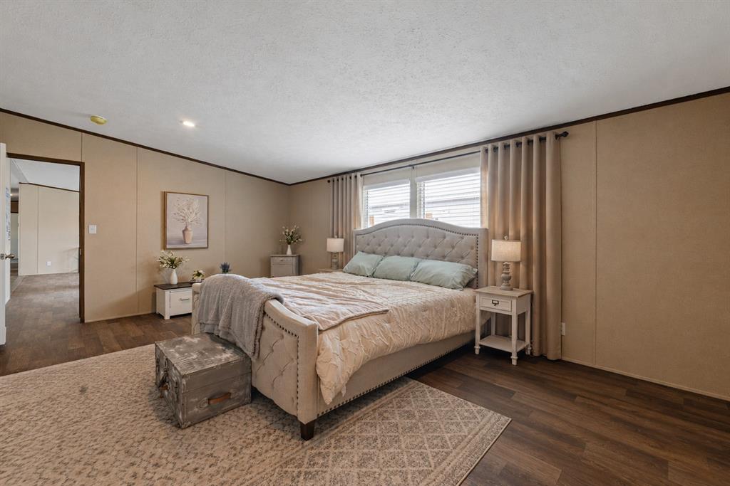 Runaway Bay Unit 7A - Residential