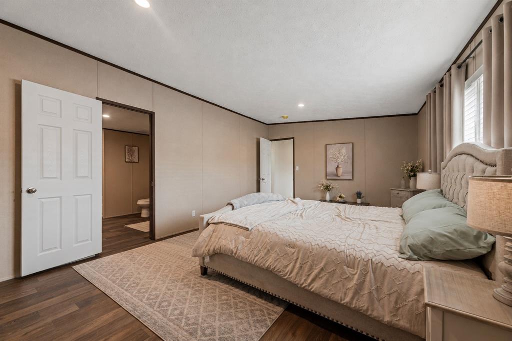 Runaway Bay Unit 7A - Residential