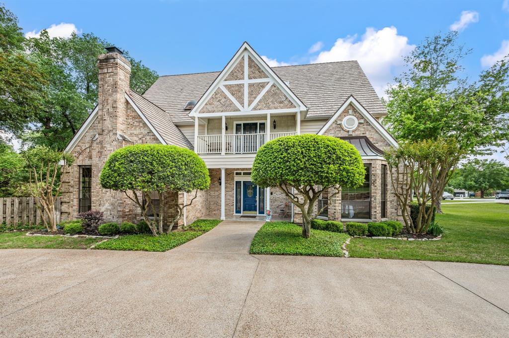 Nestled among winding streets and mature trees, this 4,340 sq ft 5 bedroom custom home with primary and 2nd bedroom on the first floor. The home offers exceptional space, character, and value in one of Southlake’s most sought-after neighborhoods. Soaring ceilings and expansive rooms create an impressive sense of scale, perfect for both everyday living and entertaining. This home sits at the corner of 2 culdesacs. The 3 car garage opens to one and the circle drive off the other culdesac takes you to the front door. 

Step outside to a private backyard retreat featuring a sparkling pool and spa, beautifully enclosed with wrought iron fencing, all set on a serene 1+ acre lot. No worries with this 50 year Davinci roof. 

A rare opportunity to own a spacious custom home in a premier location—just minutes from top-rated Carroll ISD schools, Southlake Town Square, and DFW Airport. Kids can catch the school bus at the corner of the lot.