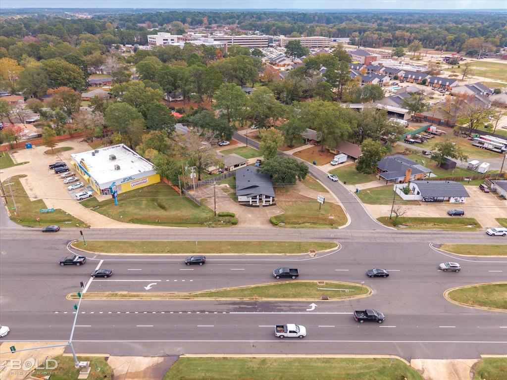 Yanceys Southern Hills Sub - Commercial Sale