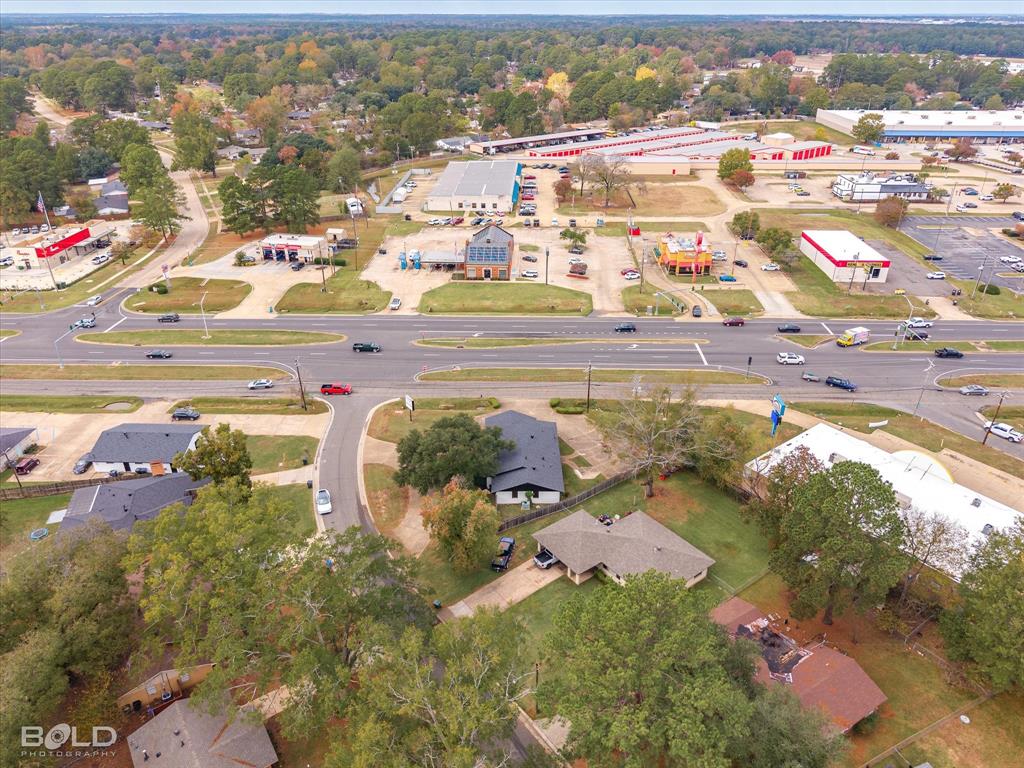 Yanceys Southern Hills Sub - Commercial Sale