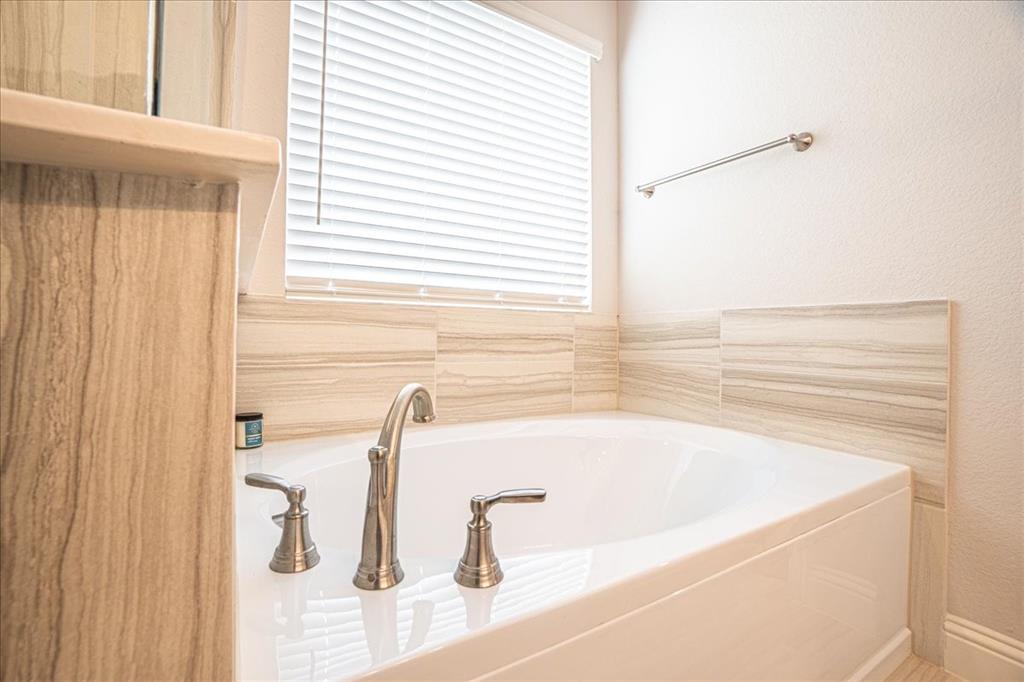 Heartland Ph 10b - Residential Lease