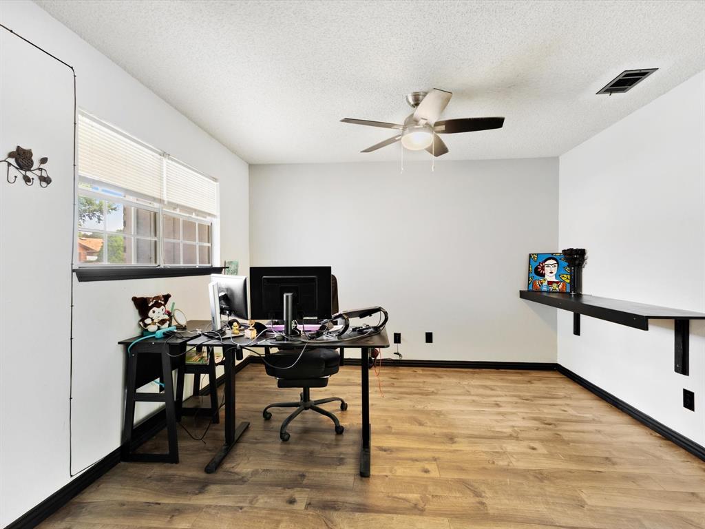 Huntington Village Add - Residential
