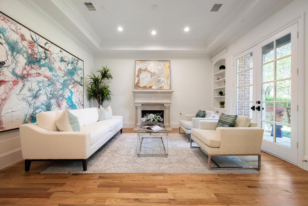 Forest Hills - Residential