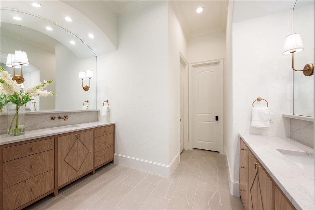 Forest Hills - Residential