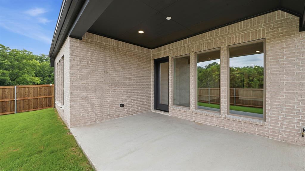 Trinity Falls - Residential