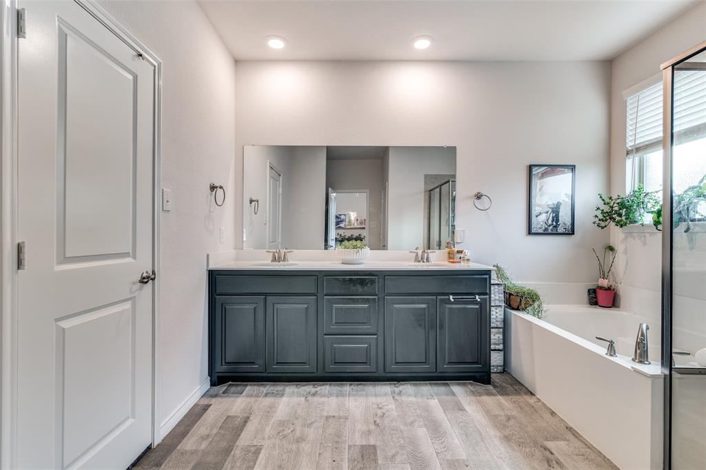 Lakeside at Heath - Residential