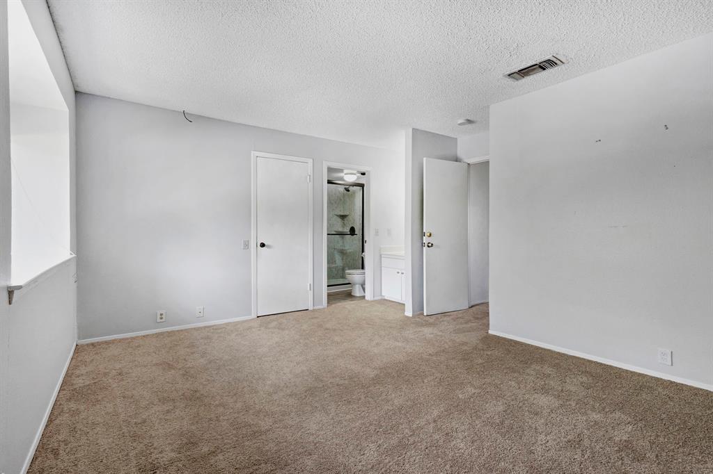 Laguna Twnhms - Residential