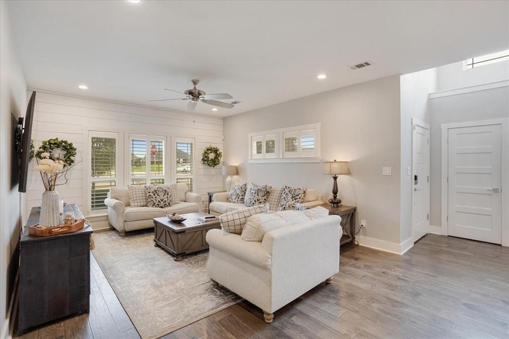 Magnolia Villiage - Residential