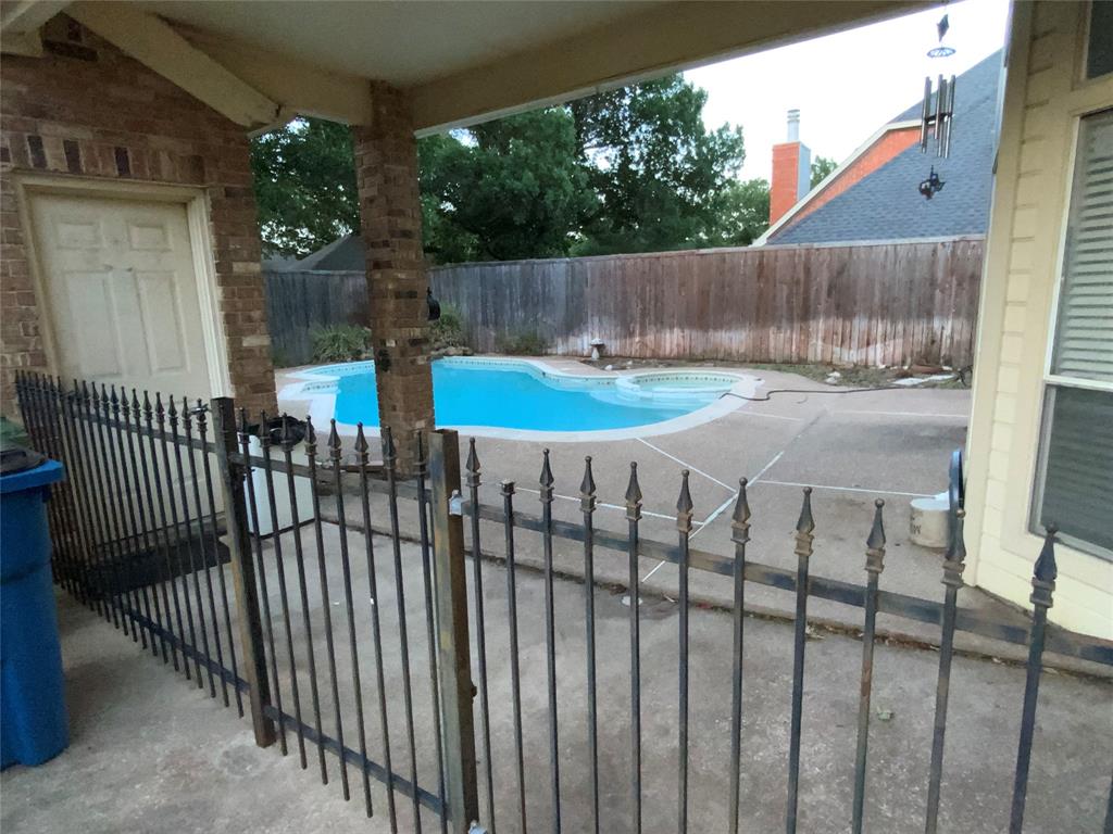 Western Oaks - Residential