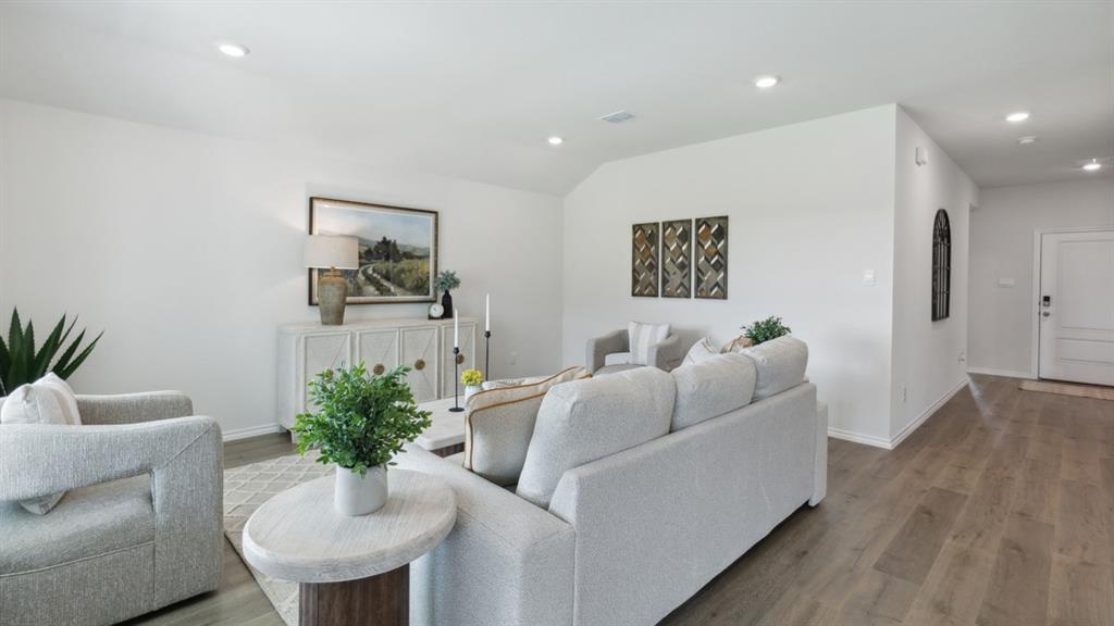 Riverfield - Residential