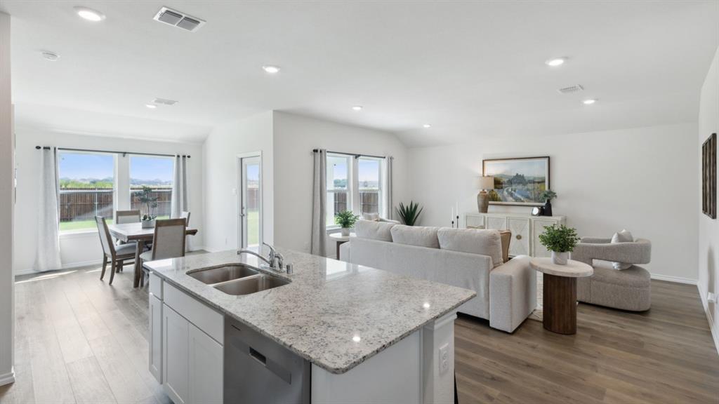Riverfield - Residential