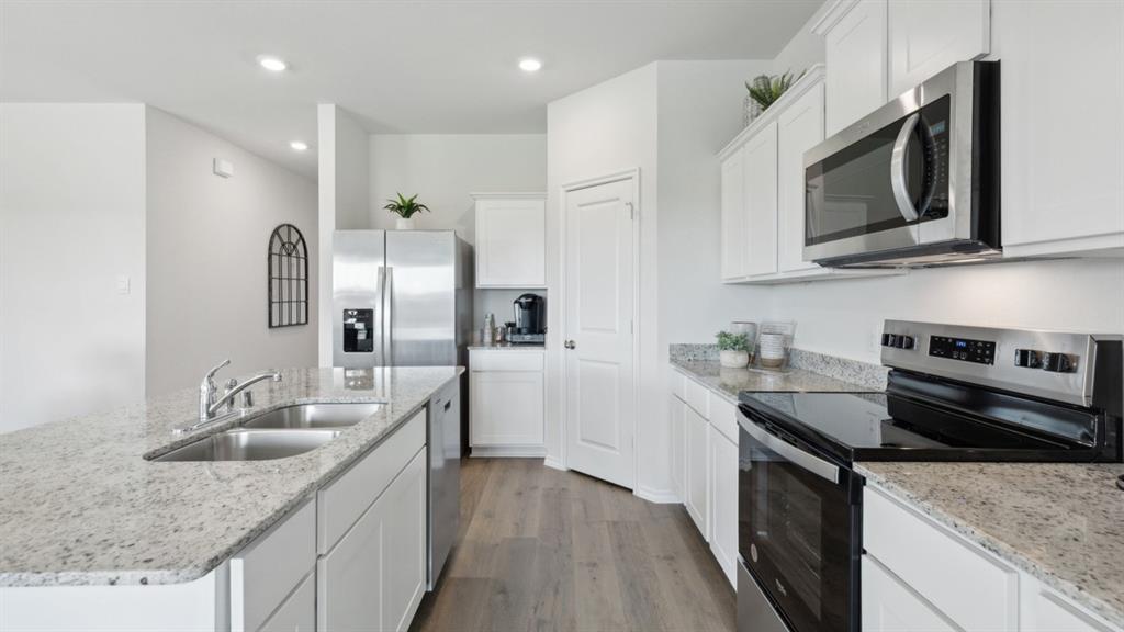 Riverfield - Residential
