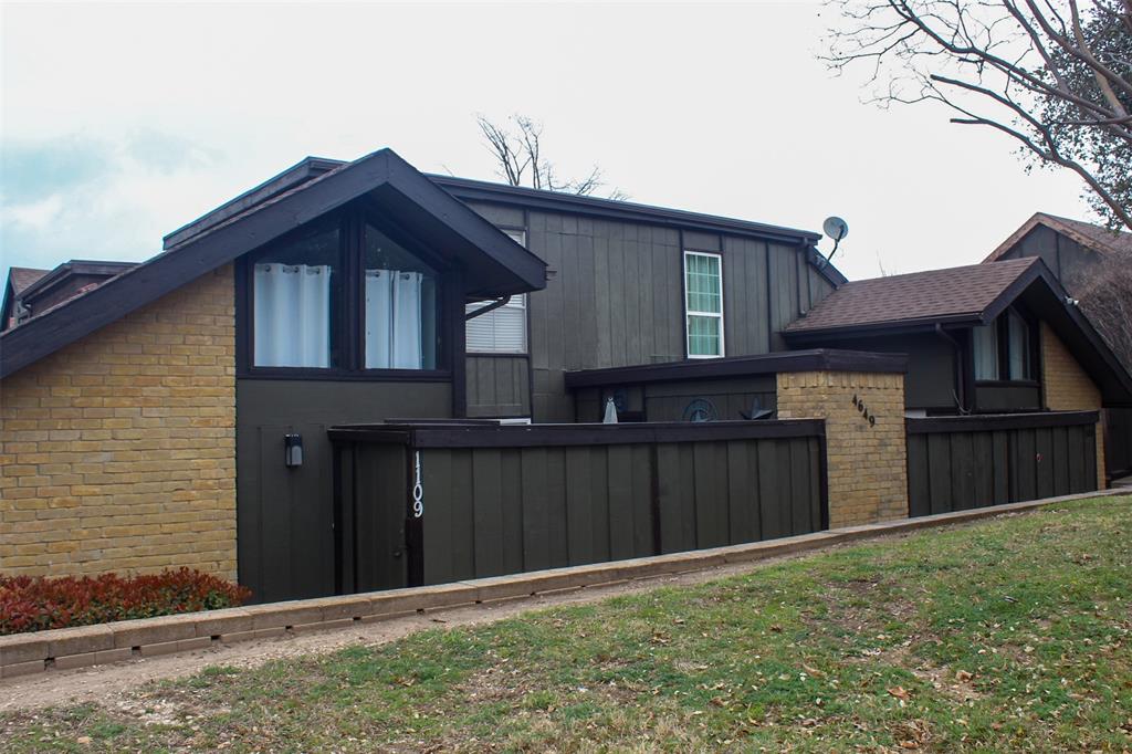 Condo - Residential
