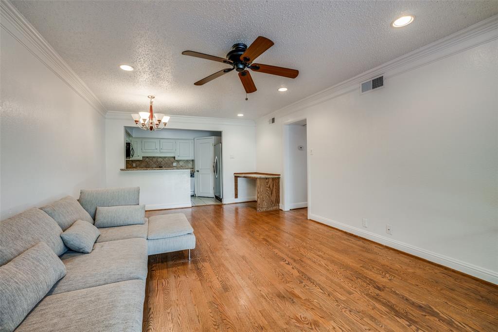 TOWNEOAKS TERRACE CONDOMINIUM - Residential