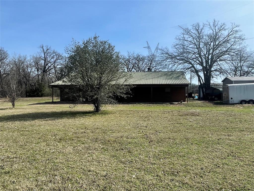 Lovely, quiet 3 bedroom, 2 bath home on several acres to make your home with county living just minutes from town and the schools of Grand Saline Texas.