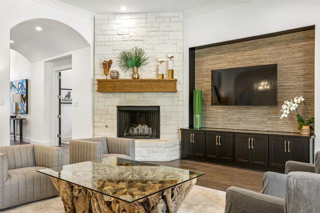 WINDING CREEK ADDN-SOUTHLAKE - Residential
