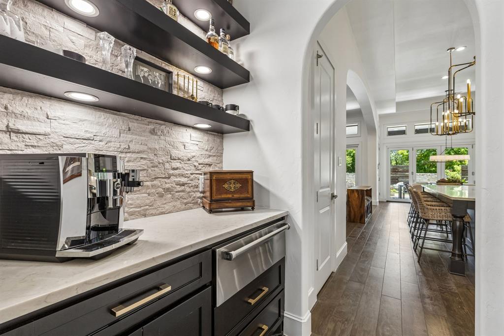 WINDING CREEK ADDN-SOUTHLAKE - Residential