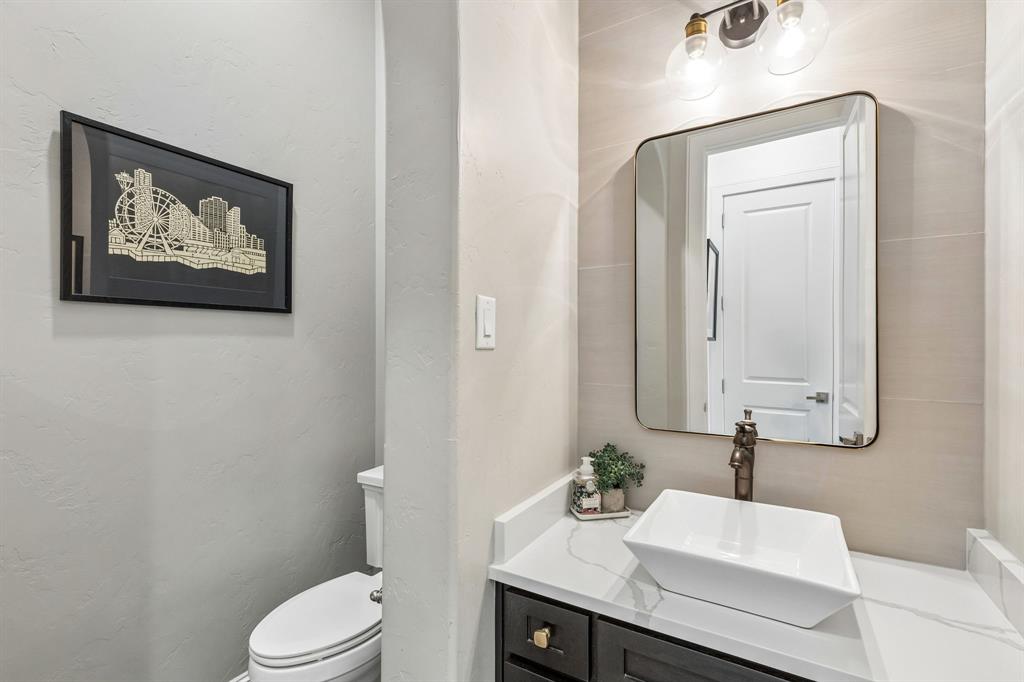 WINDING CREEK ADDN-SOUTHLAKE - Residential