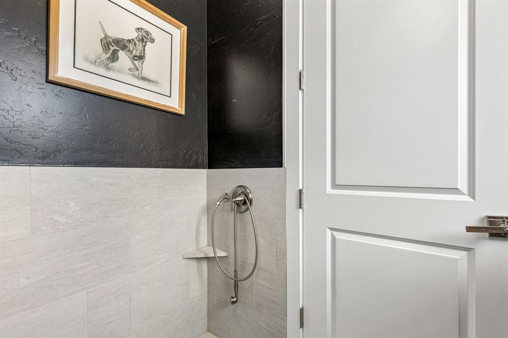 WINDING CREEK ADDN-SOUTHLAKE - Residential