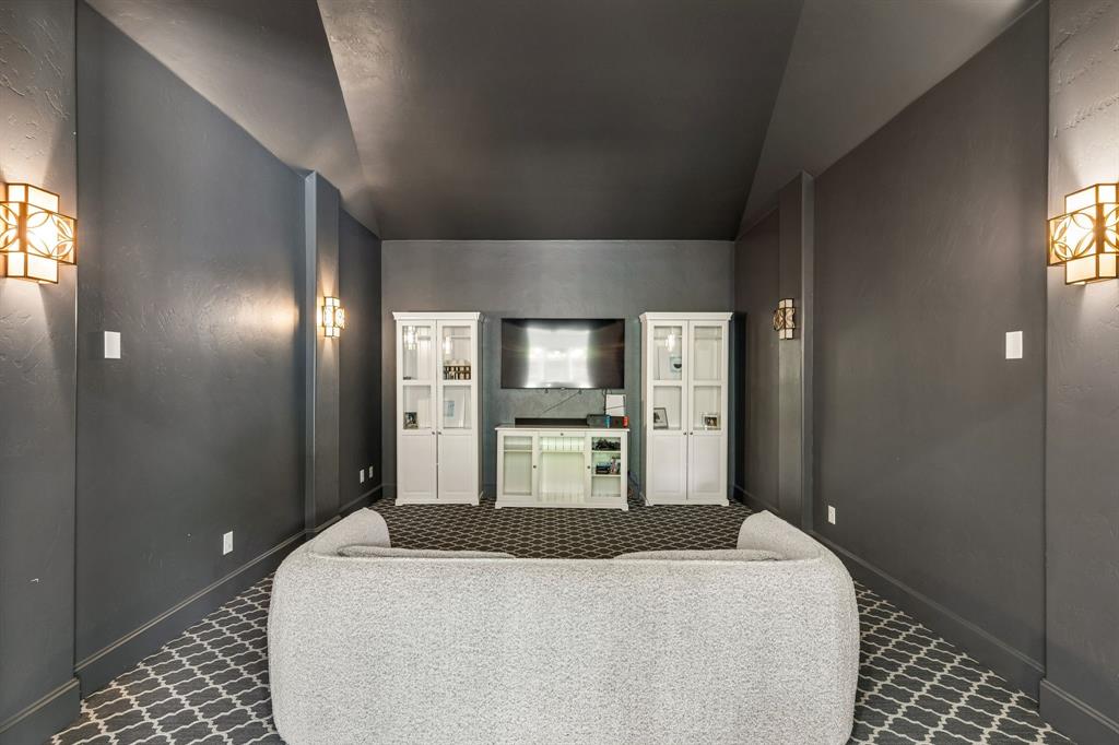 WINDING CREEK ADDN-SOUTHLAKE - Residential