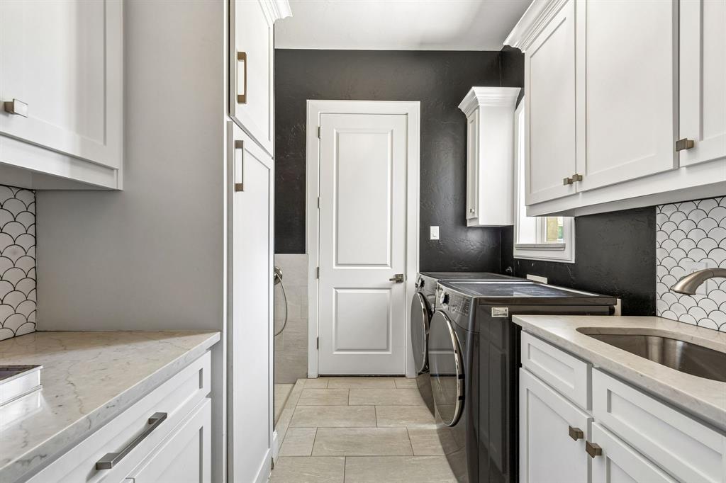 WINDING CREEK ADDN-SOUTHLAKE - Residential