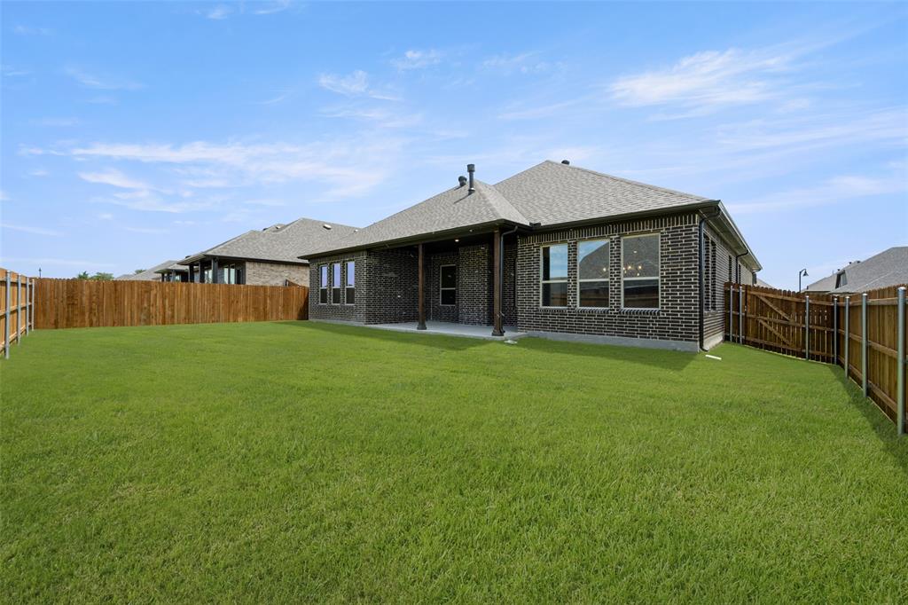 Sheppard's Place - Residential
