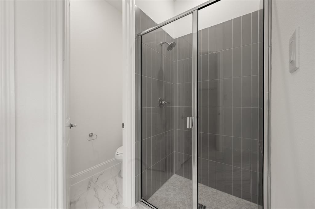 Sheppard's Place - Residential