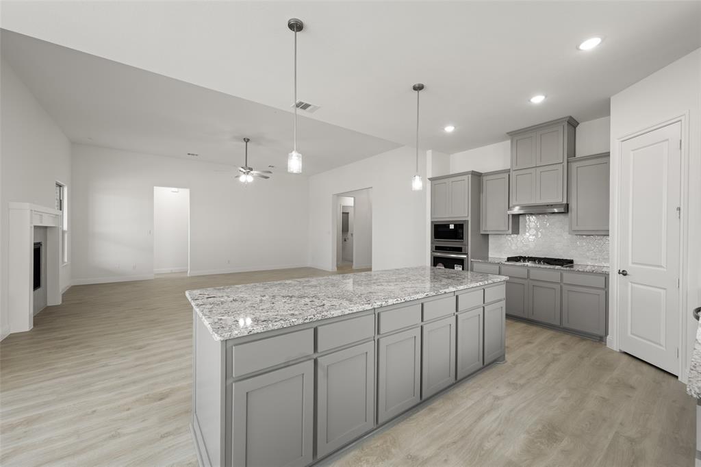 Sheppard's Place - Residential