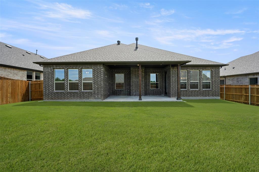 Sheppard's Place - Residential