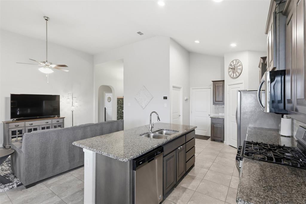 Basswood Xing Ph 3 - Residential