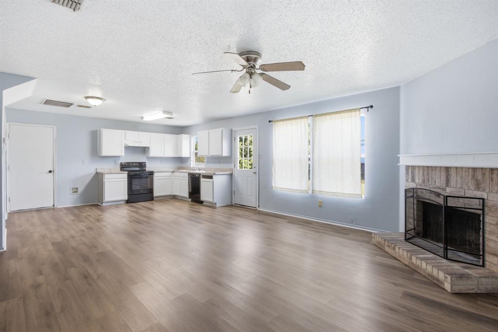 Burleson Meadows - Residential