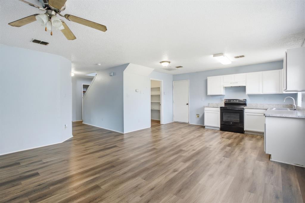 Burleson Meadows - Residential