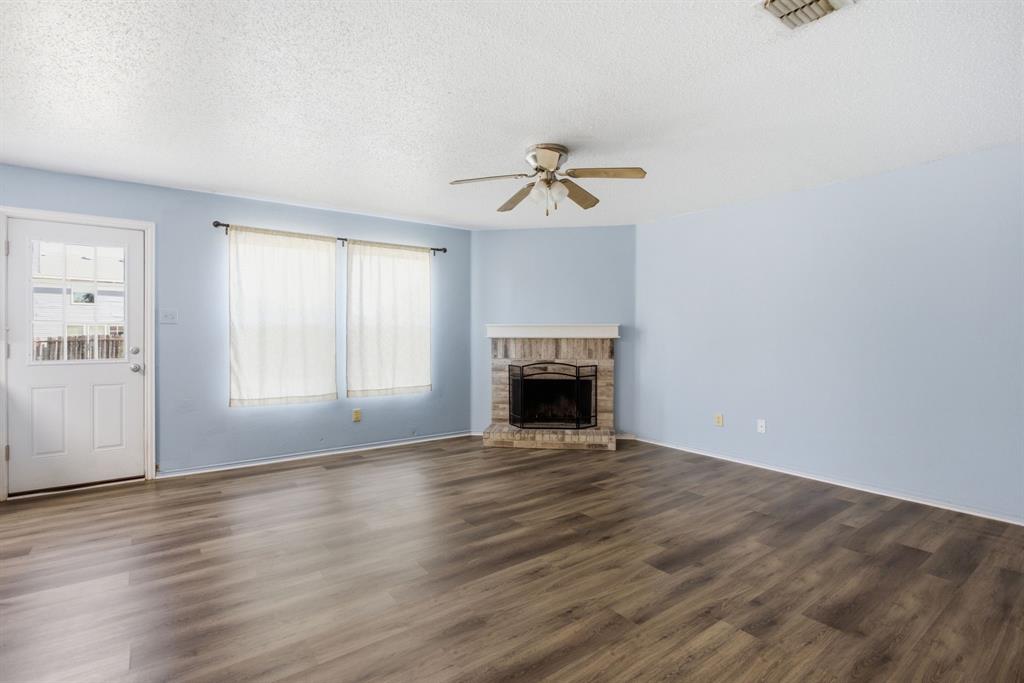 Burleson Meadows - Residential