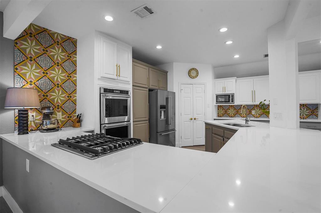 Highland On The Creek - Residential