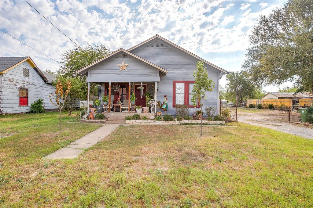 Welcome to 905 SE 6th Avenue, a unique property in the heart of Mineral Wells that offers an incredible blend of comfort, space, and potential. This home offers 1,260 square-foot that sits on nearly an entire city block, accompanied by seven additional lots, leaving you with endless possibilities for how you can make this rare opportunity your own. With only two lots on the block not included, this is as close as you can get to full ownership of an entire neighborhood section in Mineral Wells.