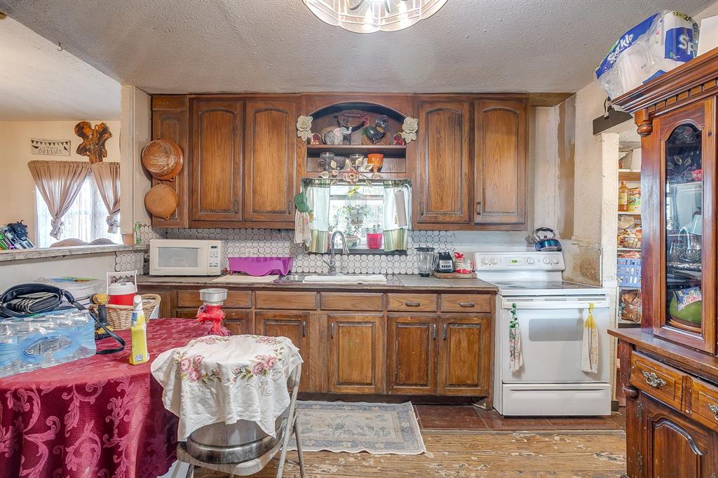Adds Add - Residential