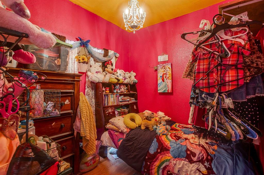 Adds Add - Residential