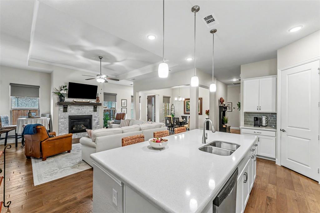 Waterford Point Phas - Residential