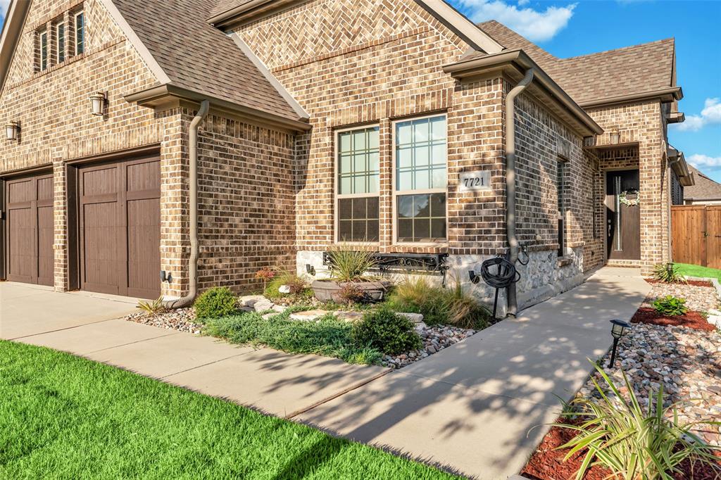 Waterford Point Phas - Residential