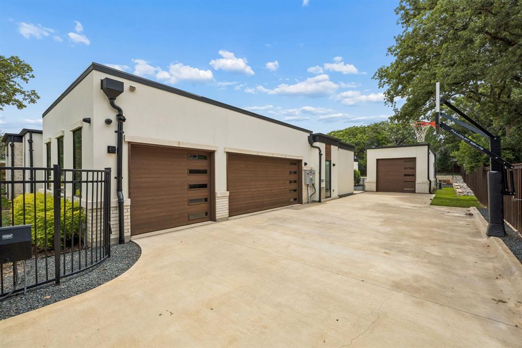 Bettinger Place - Residential