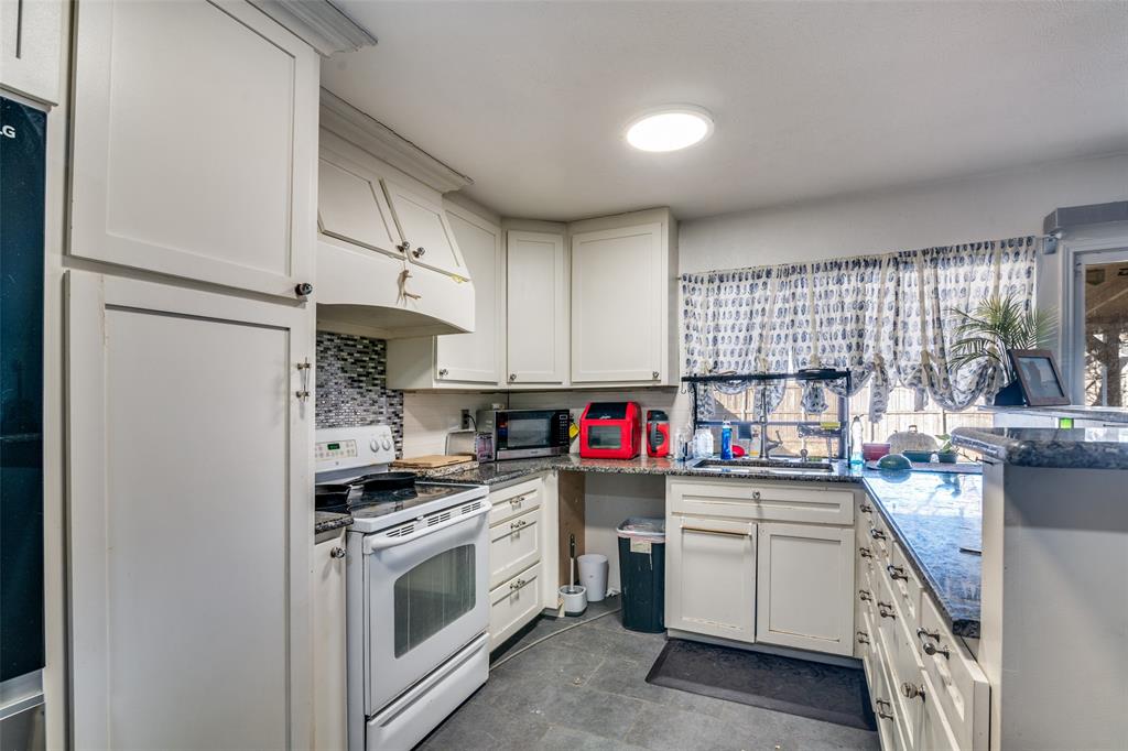 Kenwood Heights 03 - Residential