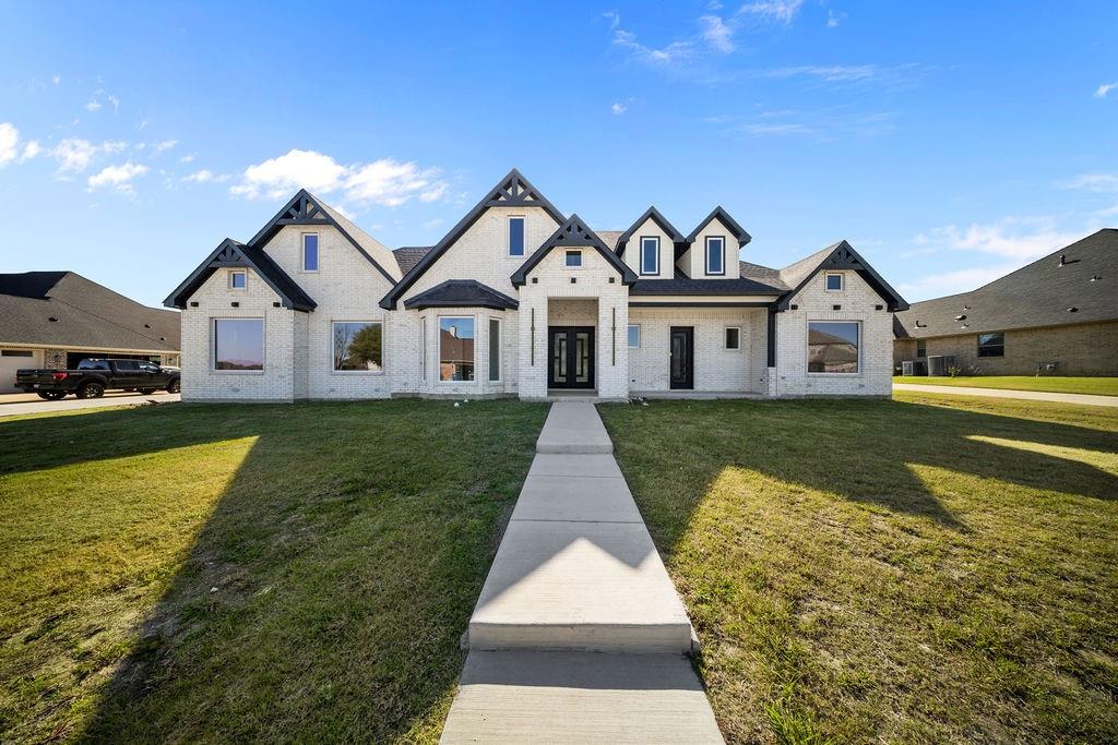 SLEEPY HOLLOW ESTS - Residential