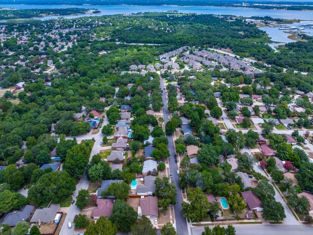 Brookhollow Estates - Residential Lease