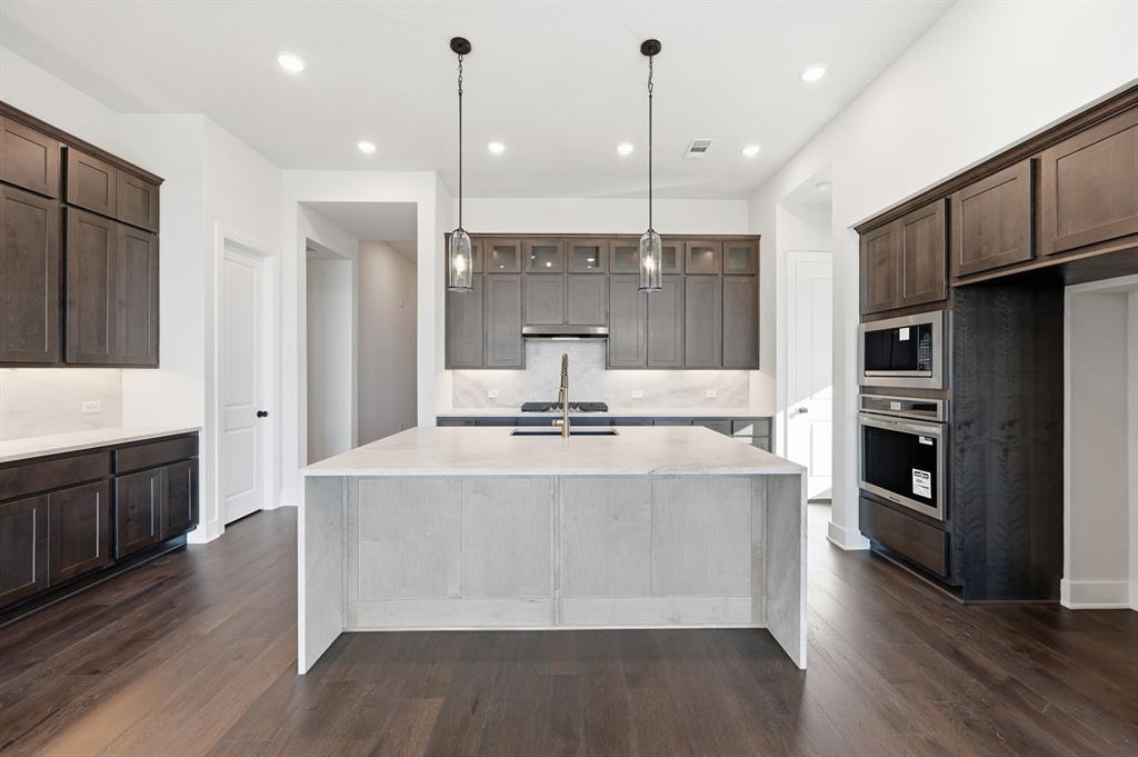 Ridge Crossing - Residential