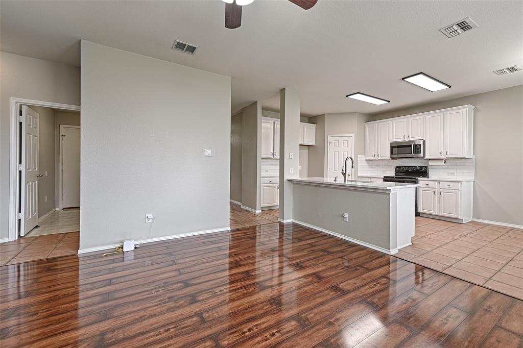 Live Oak Village Ph 1 - Residential